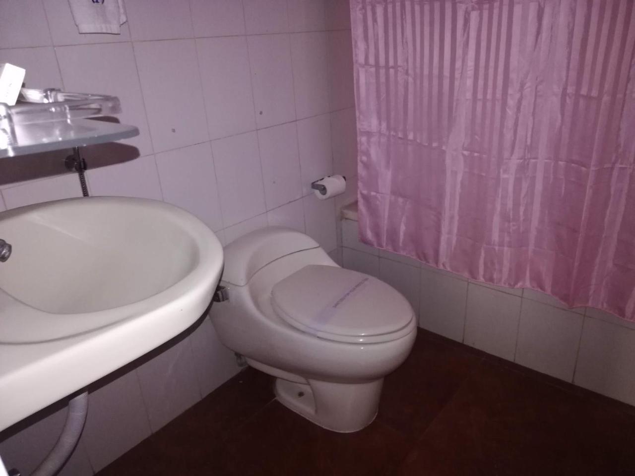 레반트 레이크 빌리지 호텔 Chavara 외부 사진